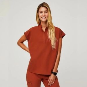 FIGS Rafaela Scrub Top